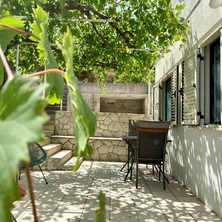 Apartments Tri Zala Zrnovo Екстериор снимка