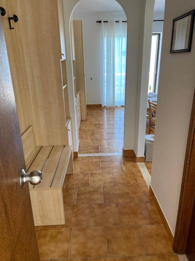 Apartments Tri Zala Zrnovo Екстериор снимка